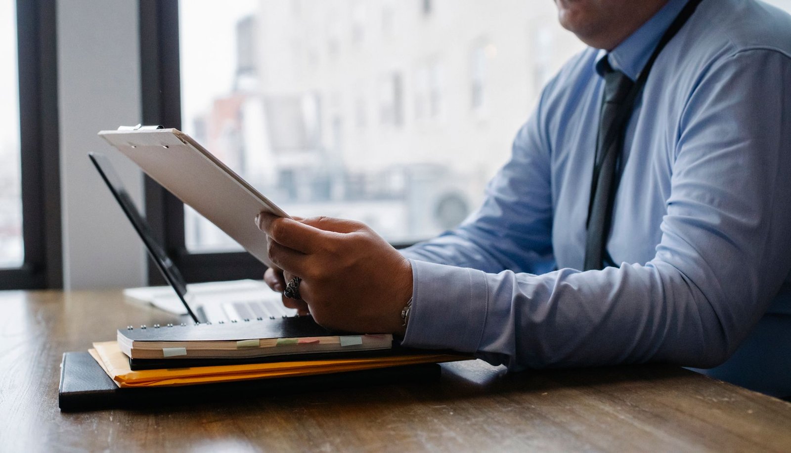 Working in the UK on a Skilled Worker Visa: What Happens When You Change Employers?